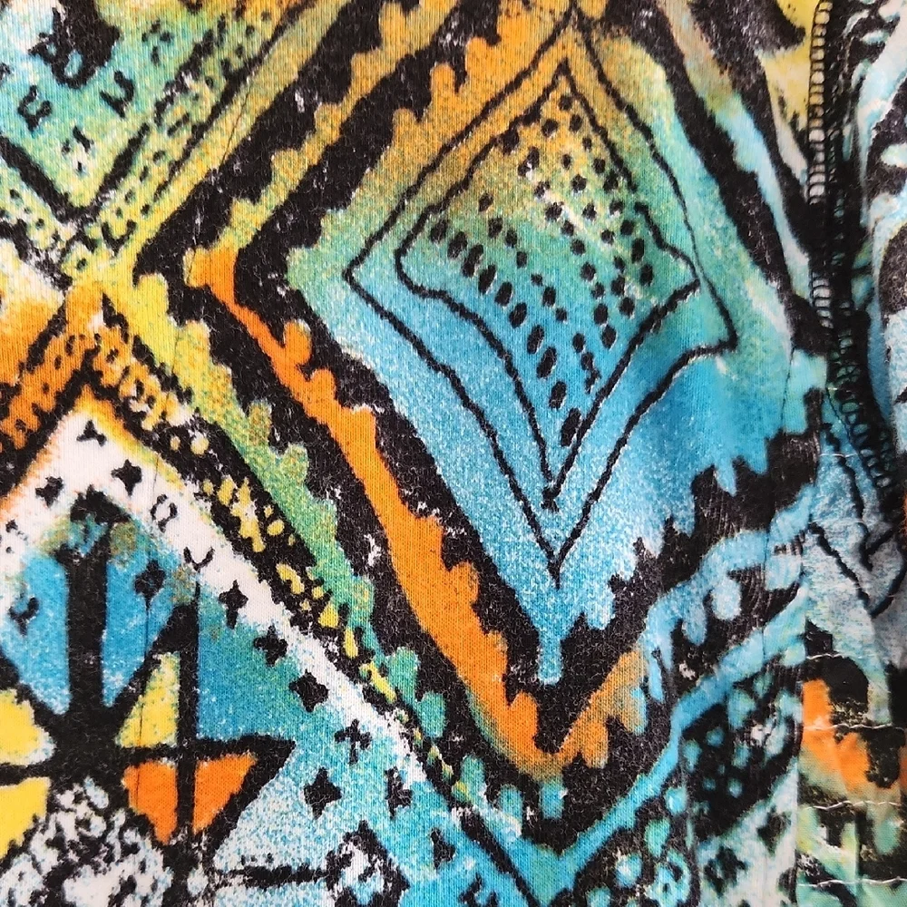 Colorful Geometric Pattern Jacket - Picture 3 of 3